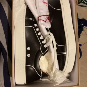 BNIB women’s Christian Louboutin size 10.5/40.5